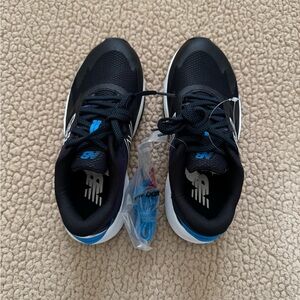 New Balance Kids Sneakers - Black and Blue